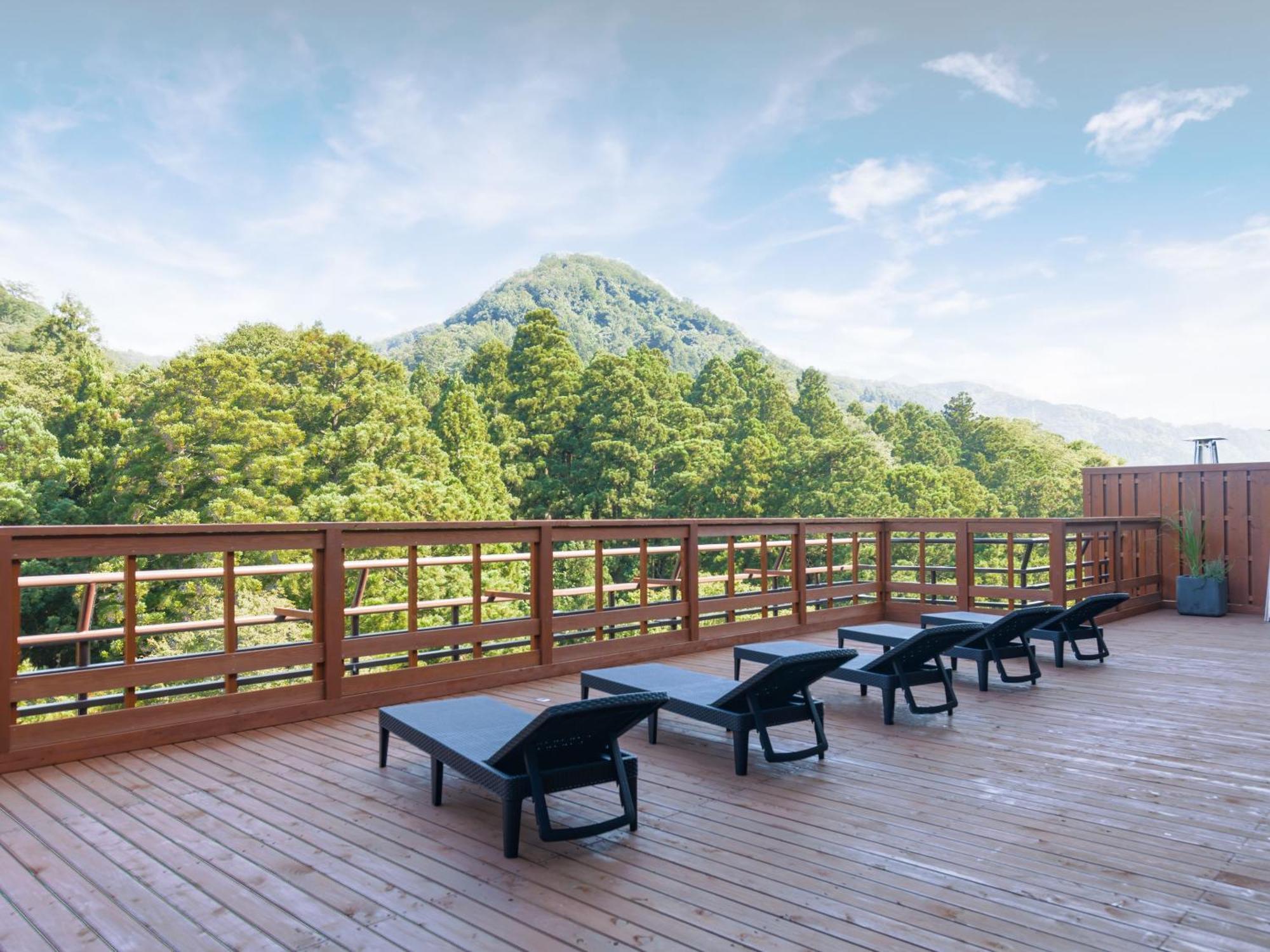 Отель Ooedo Onsen Monogatari Premium Yoshinoya Irokuen Кага Экстерьер фото