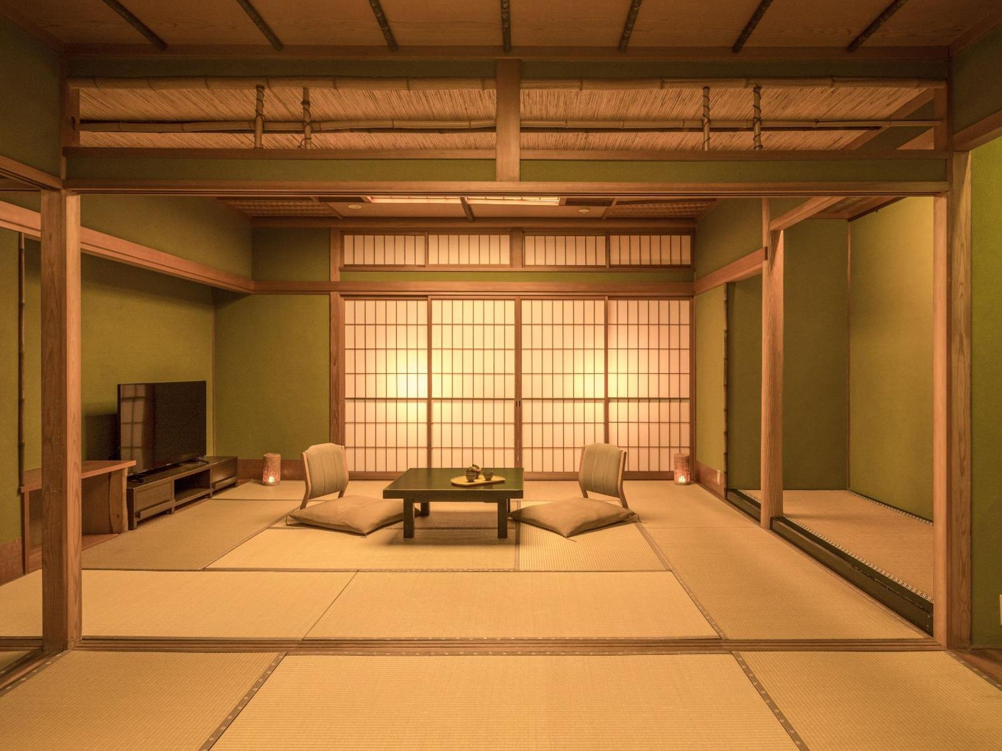 Отель Ooedo Onsen Monogatari Premium Yoshinoya Irokuen Кага Экстерьер фото