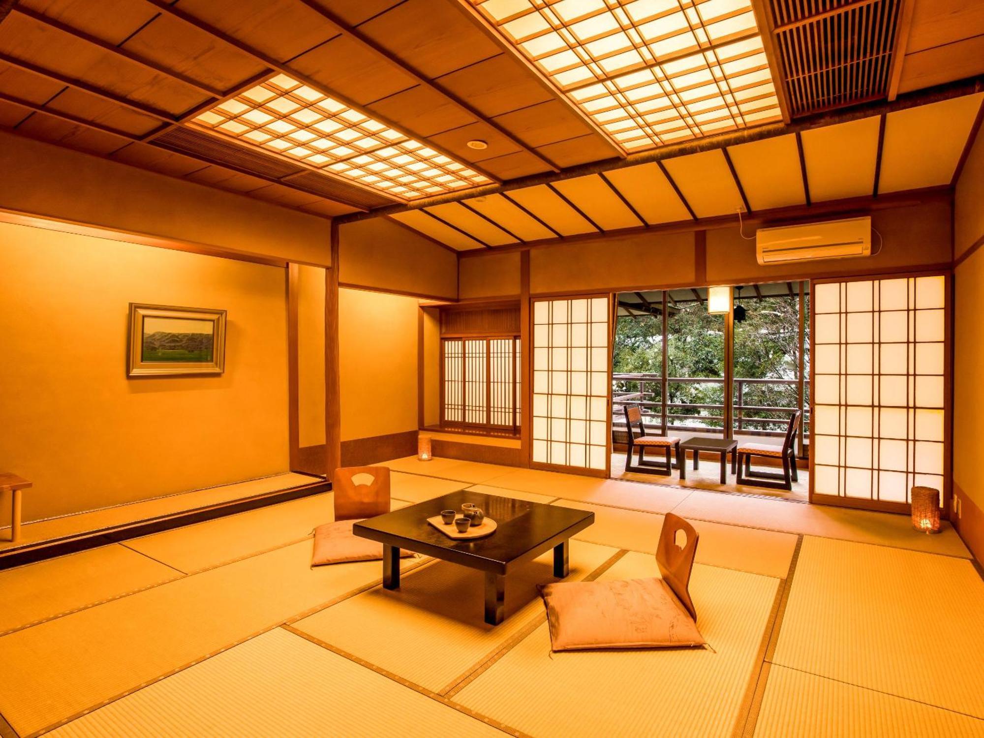 Отель Ooedo Onsen Monogatari Premium Yoshinoya Irokuen Кага Номер фото